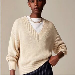 J Crew Relaxed V Neck Sweater - XS - 100% cotton